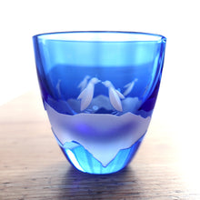 画像をギャラリービューアに読み込む, Penguin Couple 冷酒杯 青藍