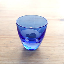 画像をギャラリービューアに読み込む, Penguin Couple 冷酒杯 青藍