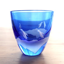 画像をギャラリービューアに読み込む, Penguin Couple 冷酒杯 青藍
