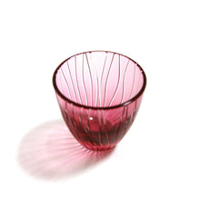 画像をギャラリービューアに読み込む, ぐい呑よろけ縞 青藍・金赤 - THE GLASS GIFT SHOP SOKICHI