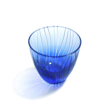 Load image into Gallery viewer, ぐい呑よろけ縞 青藍・金赤 - THE GLASS GIFT SHOP SOKICHI
