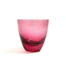 Load image into Gallery viewer, ぐい呑千筋 青藍・金赤&lt;艶消し&gt; - THE GLASS GIFT SHOP SOKICHI
