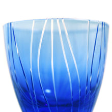 Load image into Gallery viewer, ぐい呑よろけ縞 青藍・金赤 - THE GLASS GIFT SHOP SOKICHI
